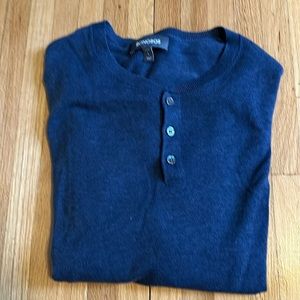 Men’s long sleeve shirt